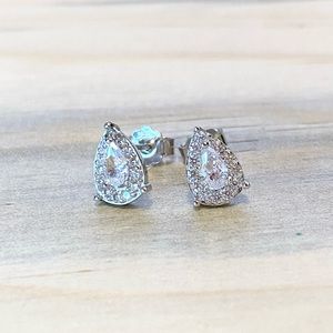925 Tear Drop Clear White CZ Earrings